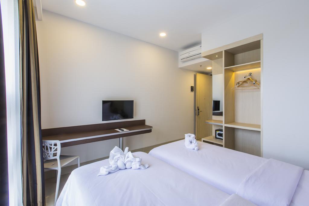 Sparks Odeon Sukabumi, Artotel Curated Екстер'єр фото